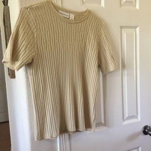 Alfred Dunner Beige Knit Short Sleeved top M
